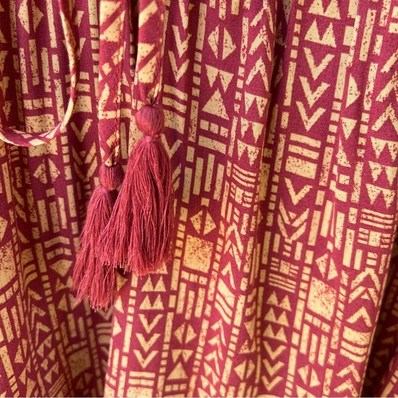 SAVANNA JANE EMBROIDERED BOHO TOP V- NECK SHOULDER SLEEVES SIZE 1X - Picture 12 of 12